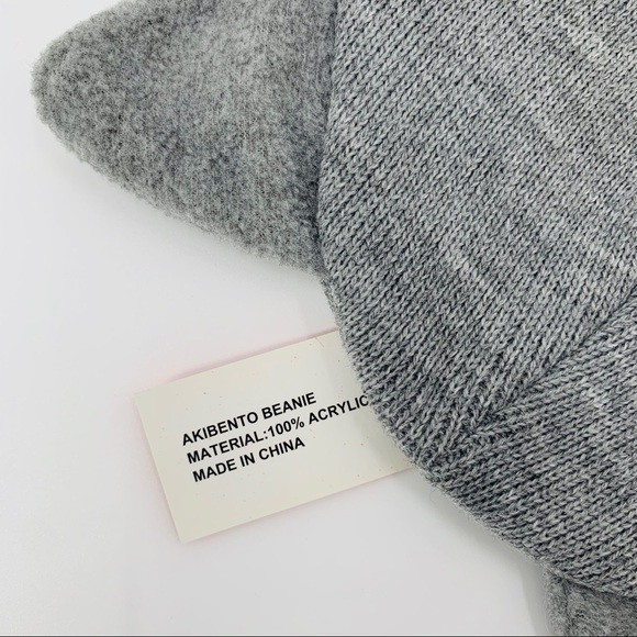 Akibento Exclusive Cat Ear Beanie - Picture 3 of 3